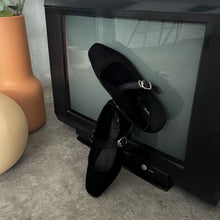 Load image into Gallery viewer, Odette Flats