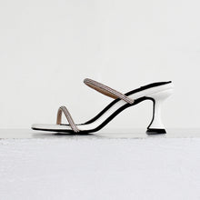 Load image into Gallery viewer, Rue Heels