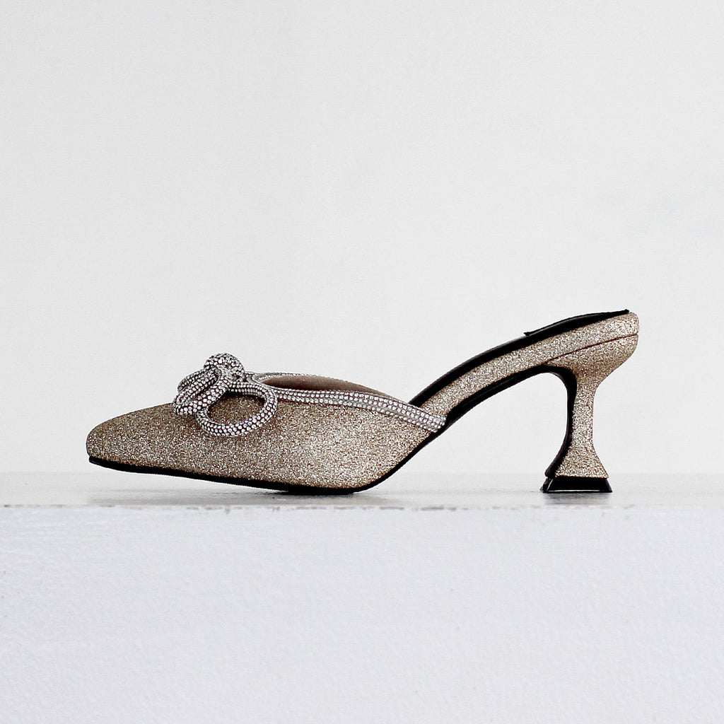 Maddy Heels
