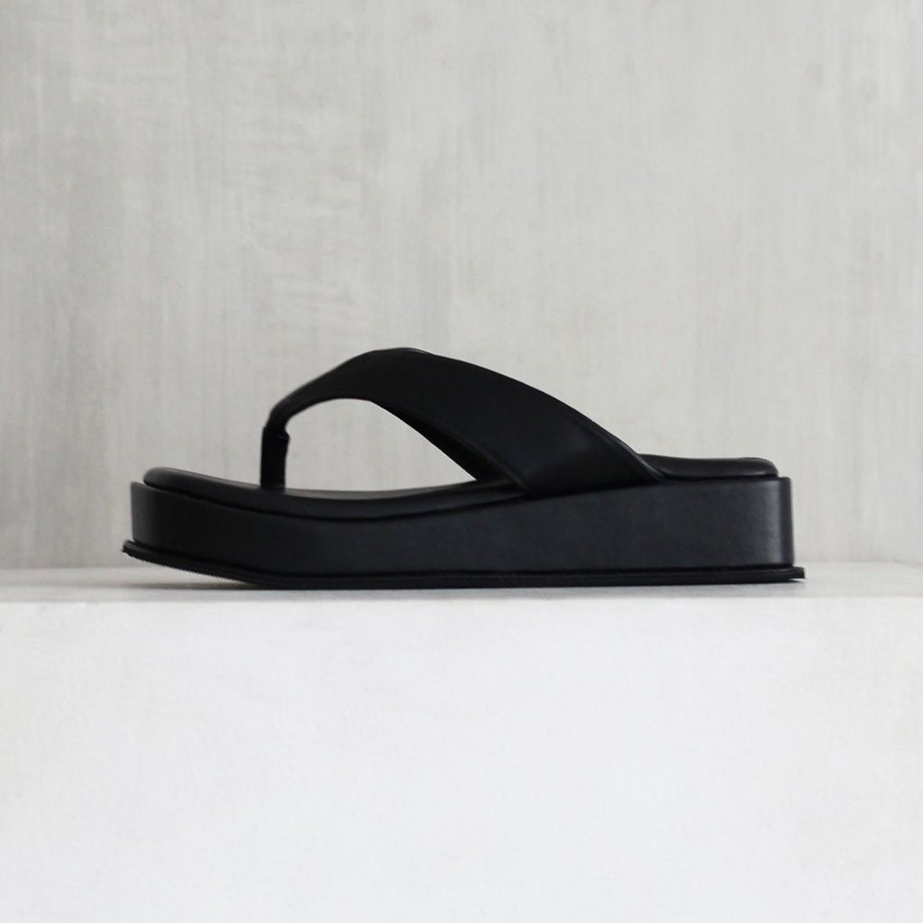Dion Platform in Black