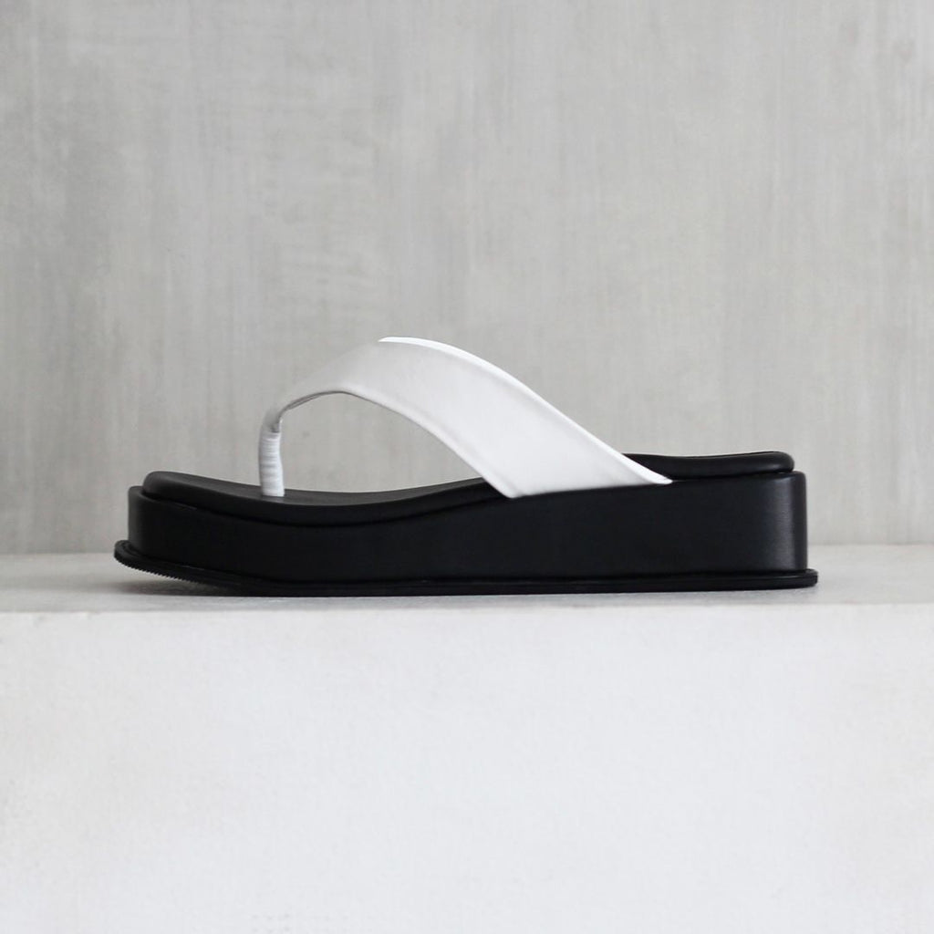 Dion Platform in White