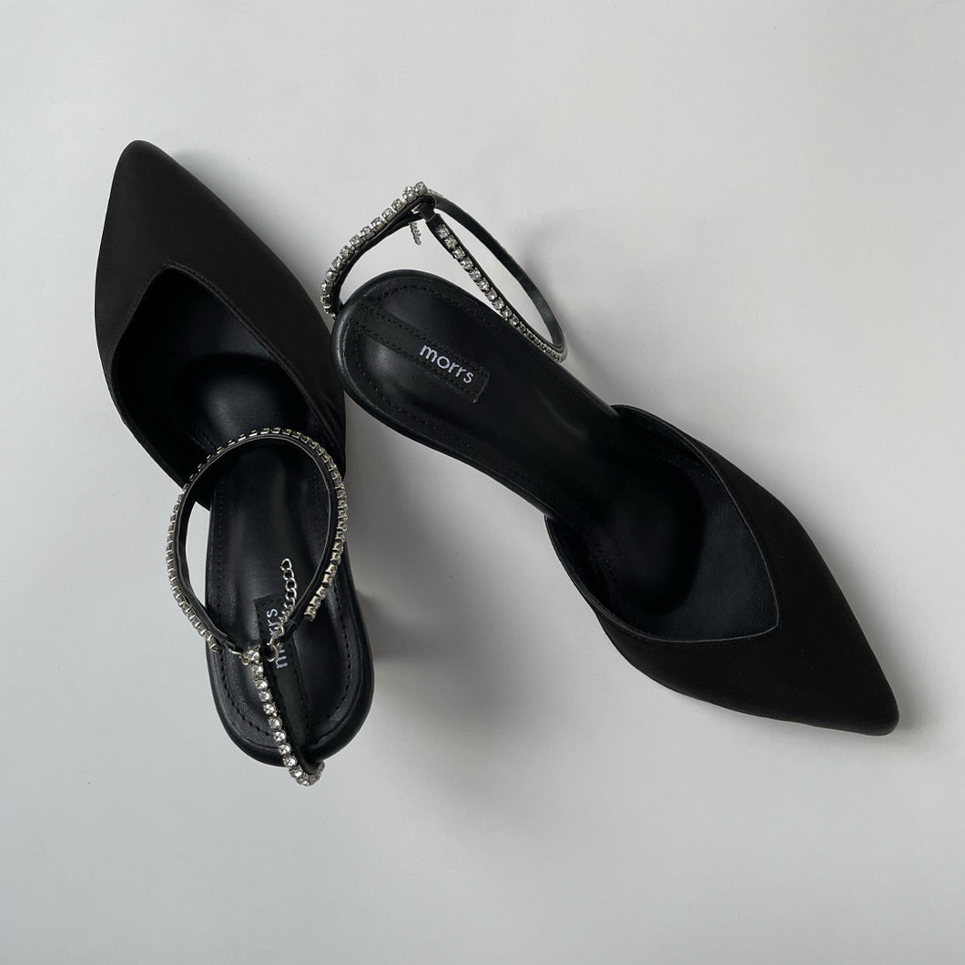 Sepatu hak Kate