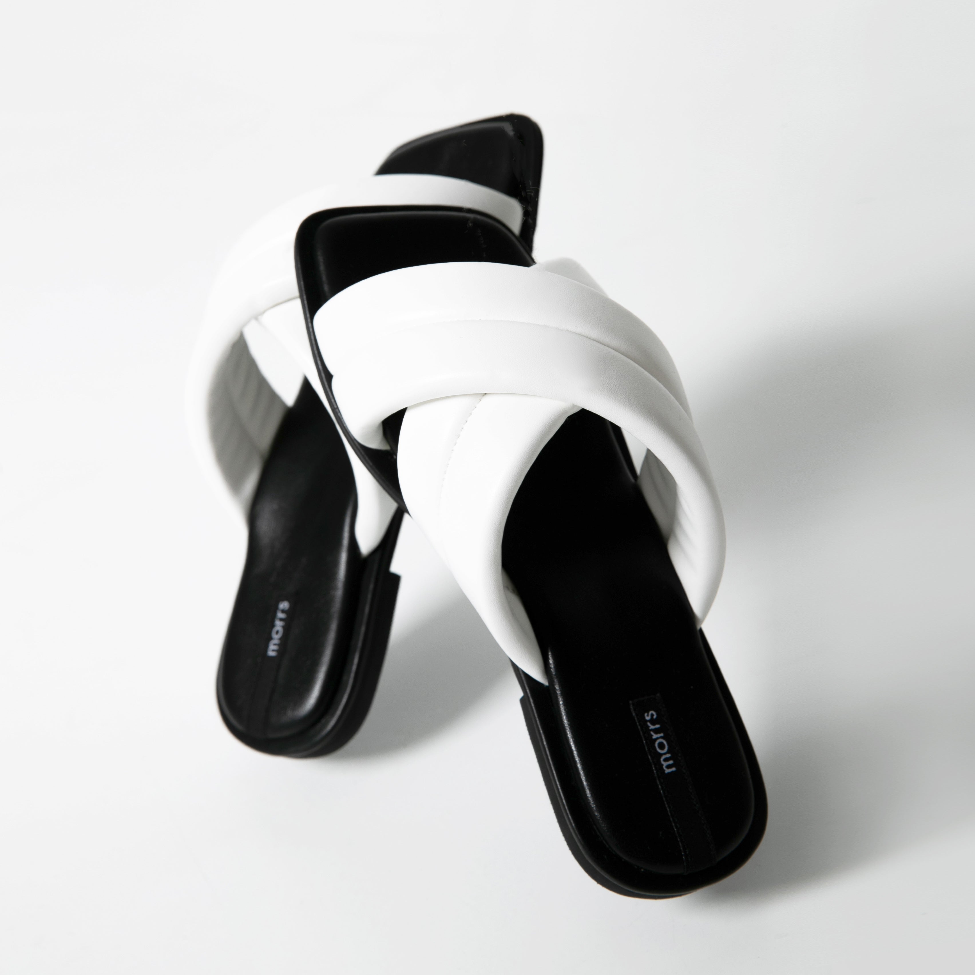 Pylo Sandals in White